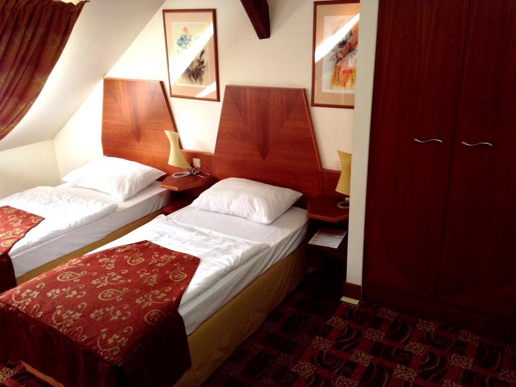 Old Town Bed & Breakfast Ceske Budejovice Exterior photo